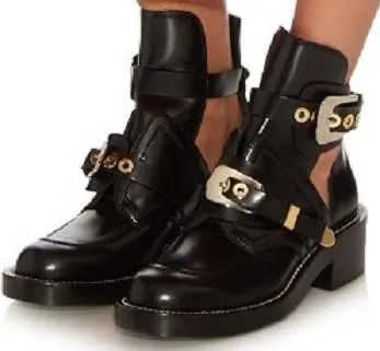 'Ceinture' Black Cut-Out Leather Ankle Boots - Black