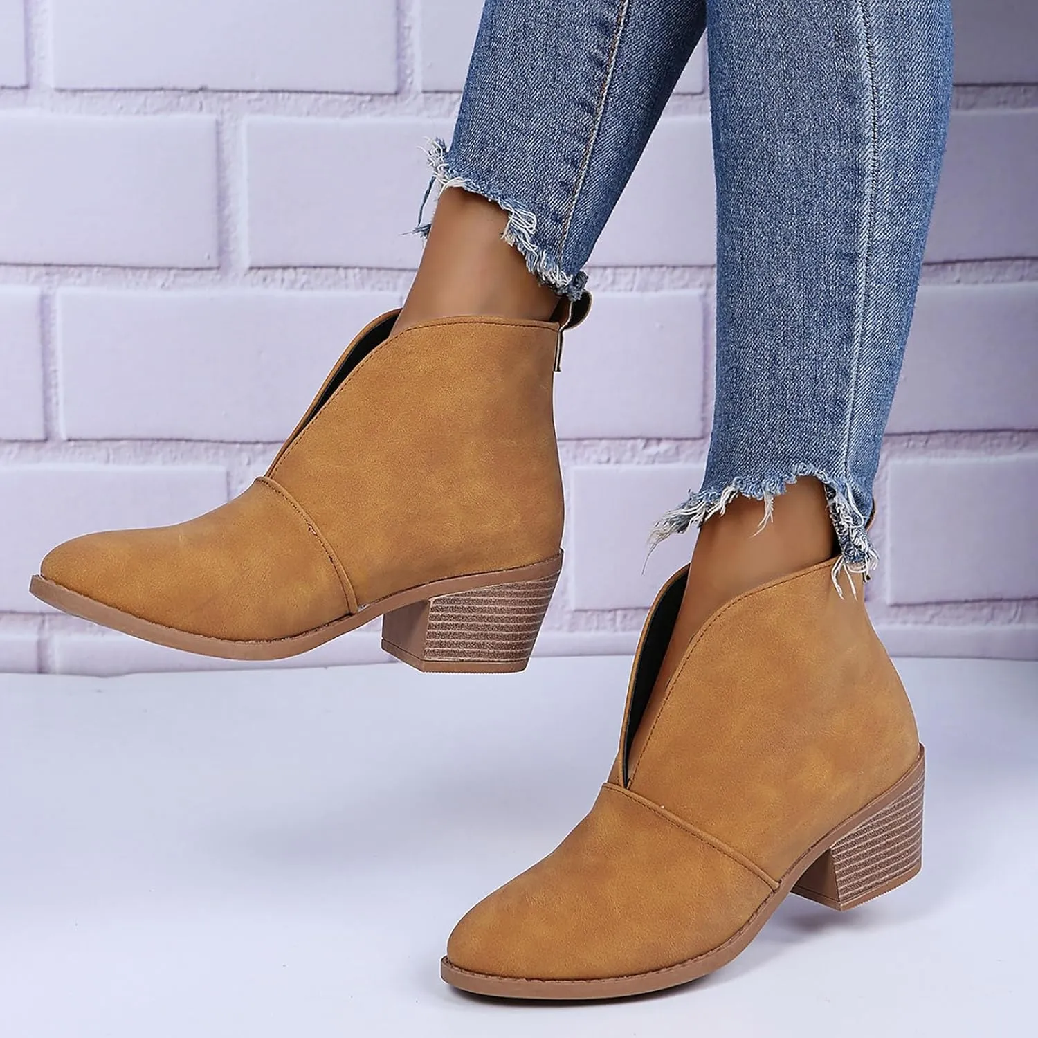 Cowboy Boots for Women Western Fashion Round Toe Low Chunky Heel Ankle Boots for Women Casual Short Cowgirl Boots