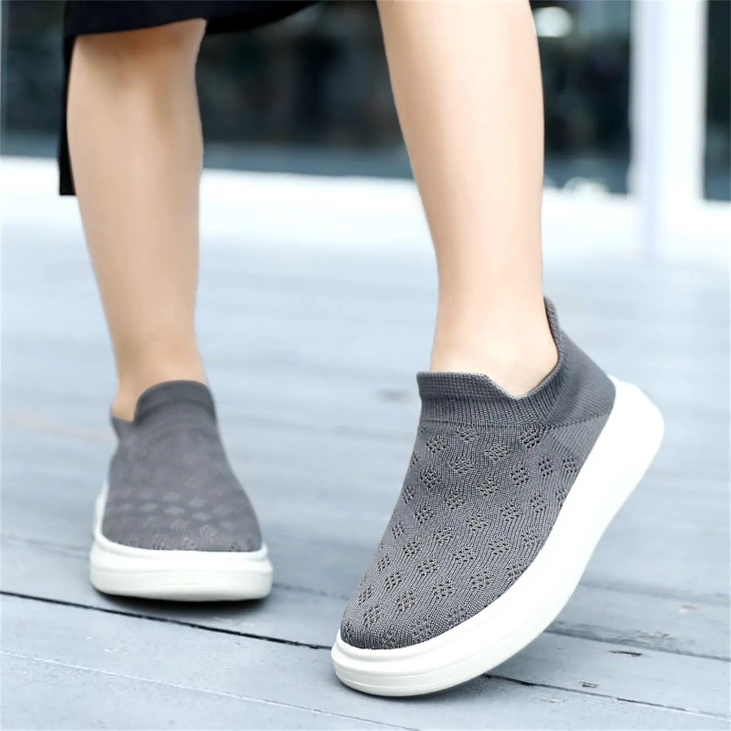 Kids Sneakers Boys Mesh Lightweight Breathable Fashion Casual Shoes Slip On Outdoor Sports Shoes Running Sports Sneakers