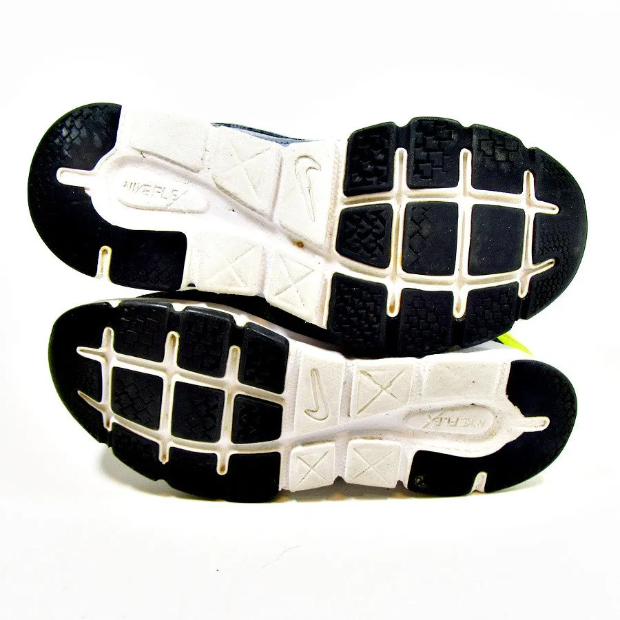 NIKE - Air Flex Trainner 11
