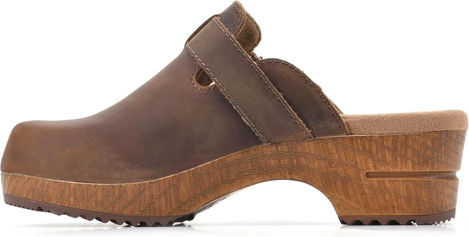 WHITE MOUNTAIN Shoes Behold Leather Clog
