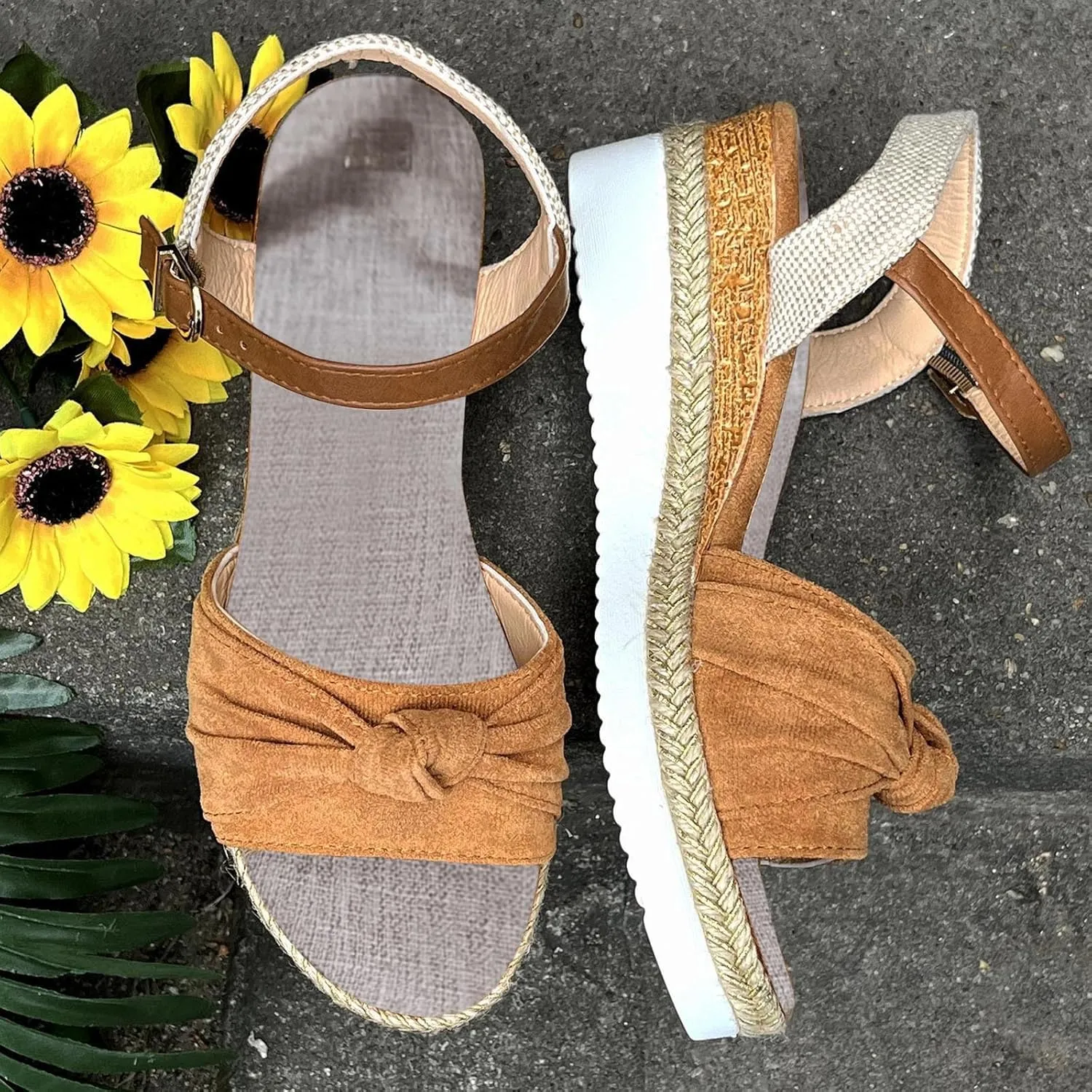 Women's Beach Flip Flop Women Sandals Comfortable Beach Walking Thong Cushion Sandals Slip on Indoor Outdoor